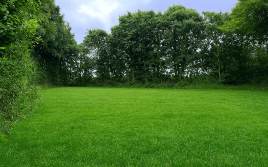 Terrain constructible de 487 m² à Milizac-Guipronvel – Environnement calme et recherché